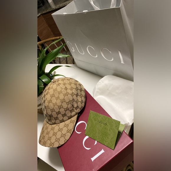 Gucci Tan Monogram Hat - Picture 1 of 5